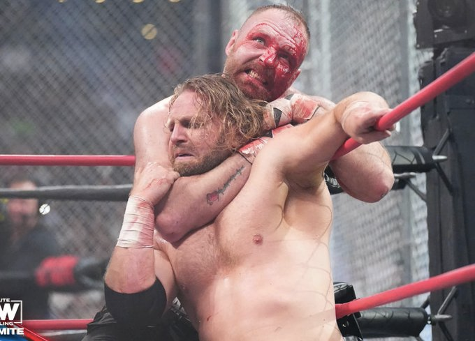 Moxley chokes Page