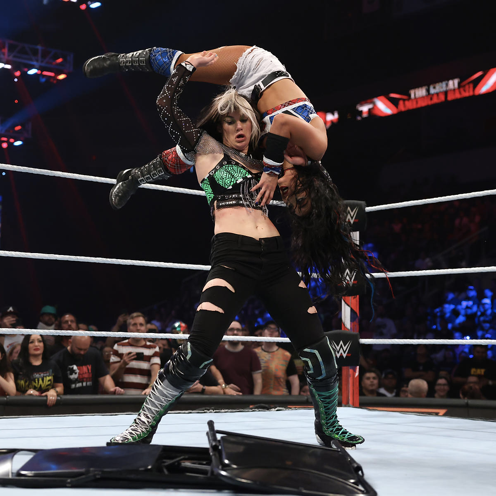 Blair slams Roxanne