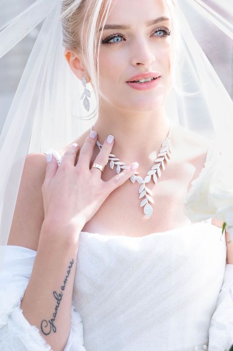 Cake cutting ceremony at a wedding in Akron Ohio.