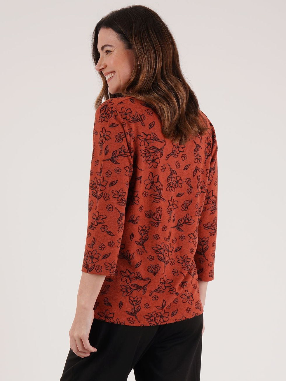 Thumbnail: TIGI Line Floral Print High Back V-neck Top T25-14B