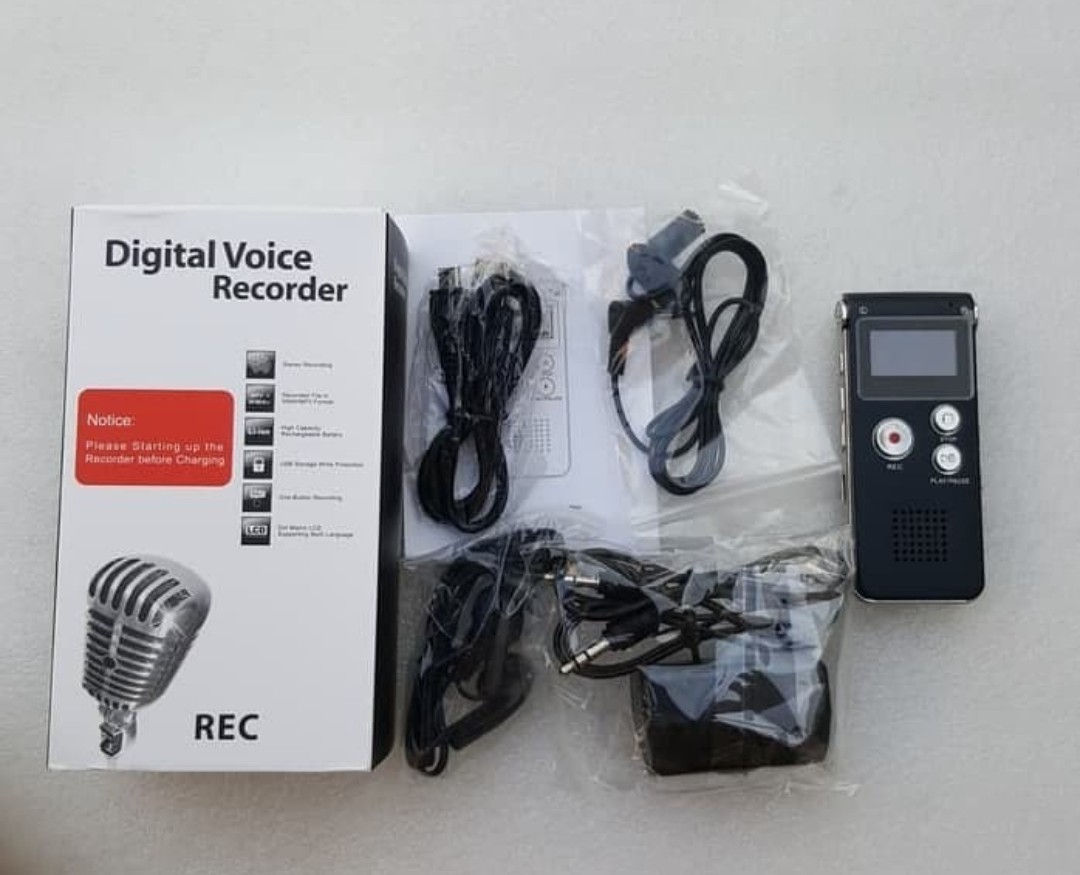 Digital voice recorder perekam suara (8GB)