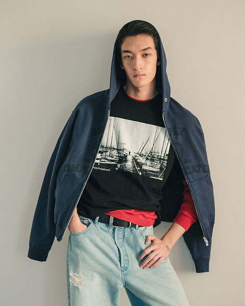 26SS】Simply Complicated COLLEGE ZIP HOODIE-NAVY | NOUVERTEmagazine