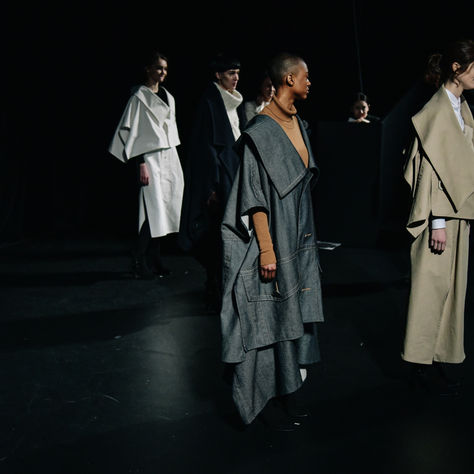 ANREALAGE(アンリアレイジ) 2019年秋冬コレクション バックステージへ潜入