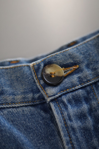 ARCHIVE】Cristaseya BLEACHED DENIM PLEATED TROUSERS | NOUVERTEmagazine