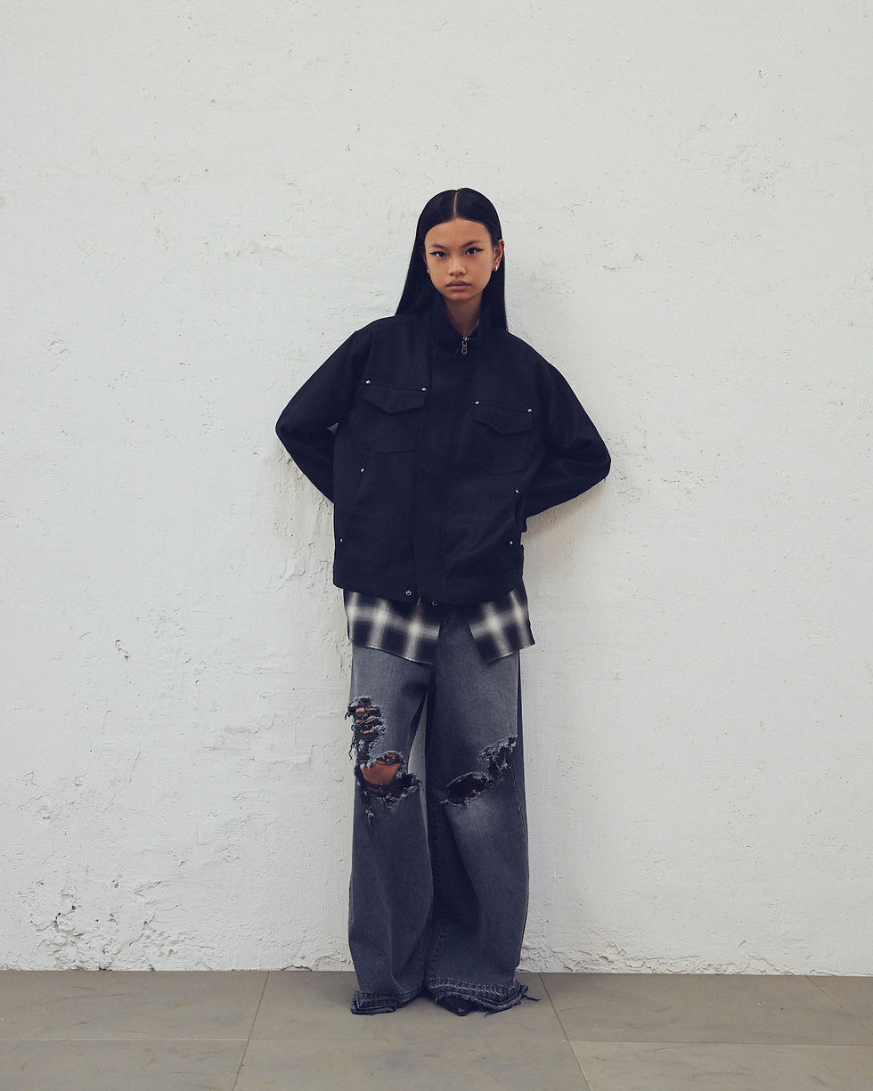 24SS】JUHA DAMAGE BAGGY DENIM PANTS -BLACK | NOUVERTEmagazine