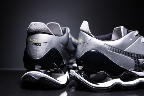 26SS】MIZUNO WAVE PROPHECY MORELIA NEO - SILVER | NOUVERTEmagazine