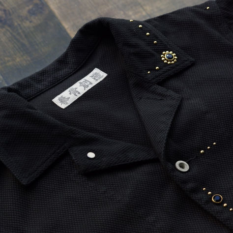 拳骨と刺し子。