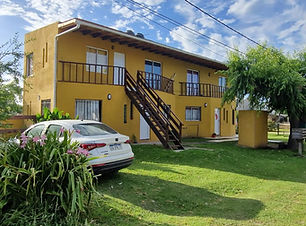 Venta Complejo de 3 Departamentos. 7 Cuadras del Mar.