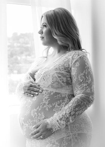 Fine Art Maternity portrait photography