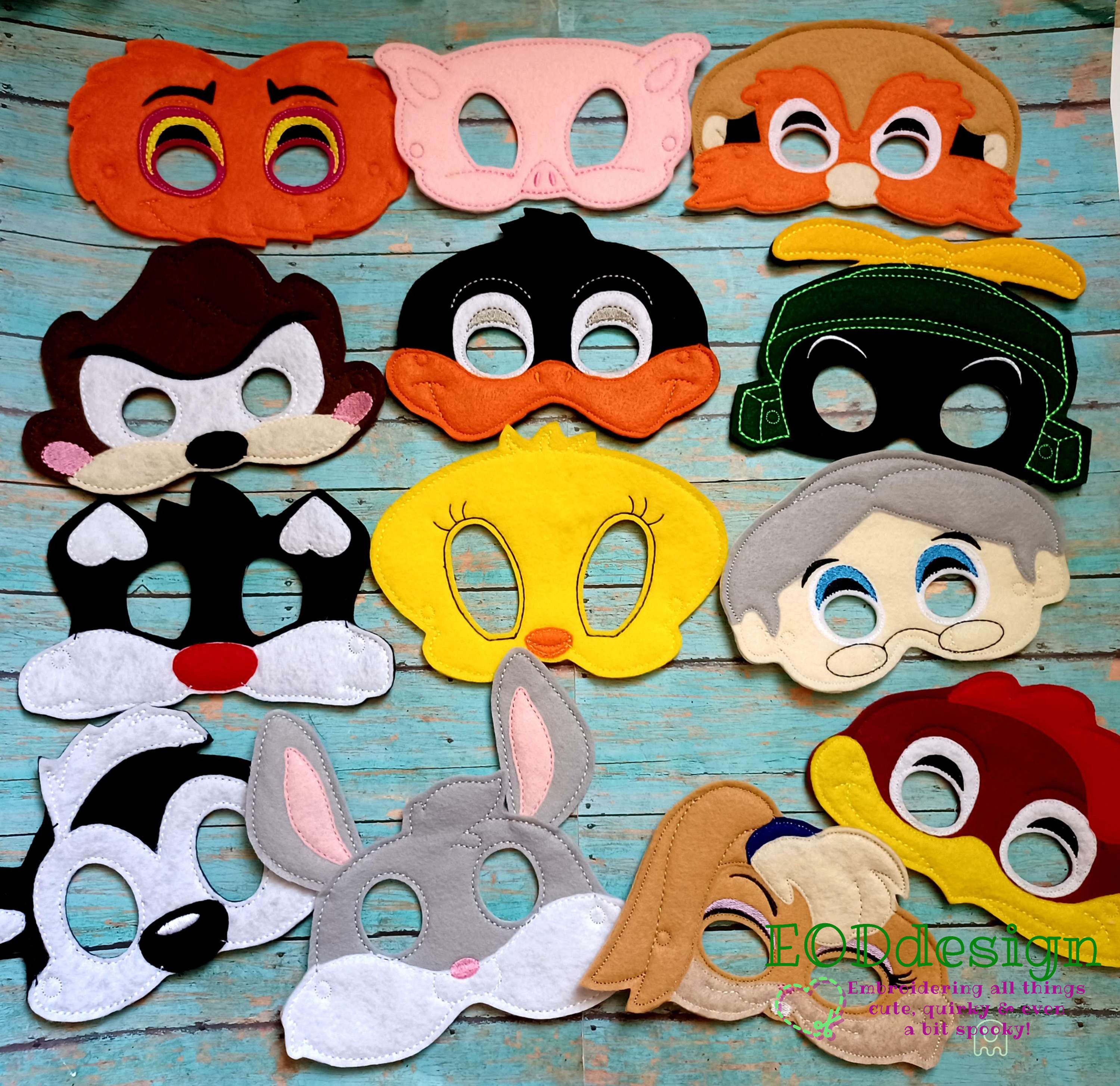 Looney Friends Felt Masks
