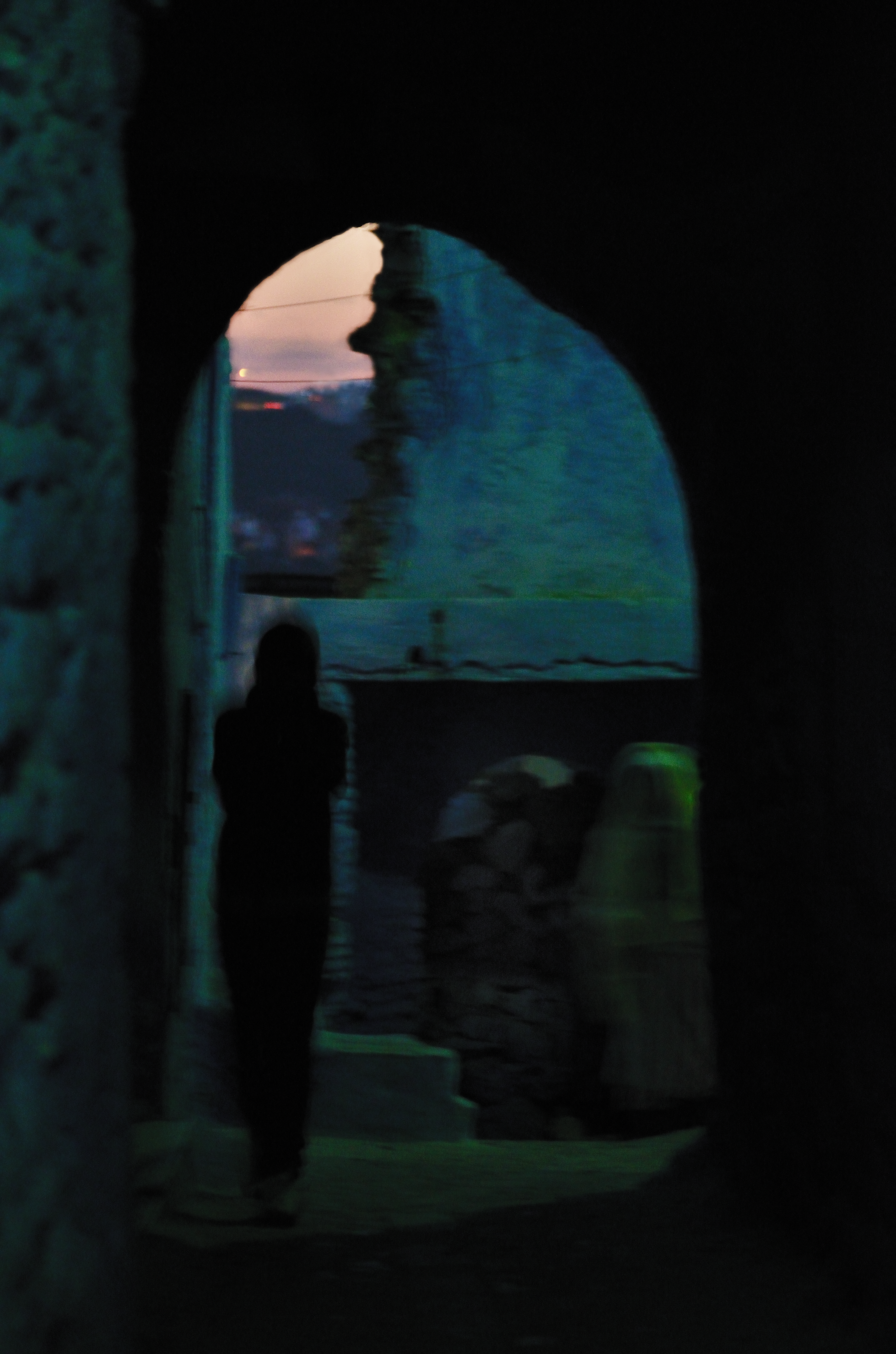 Dusk passage