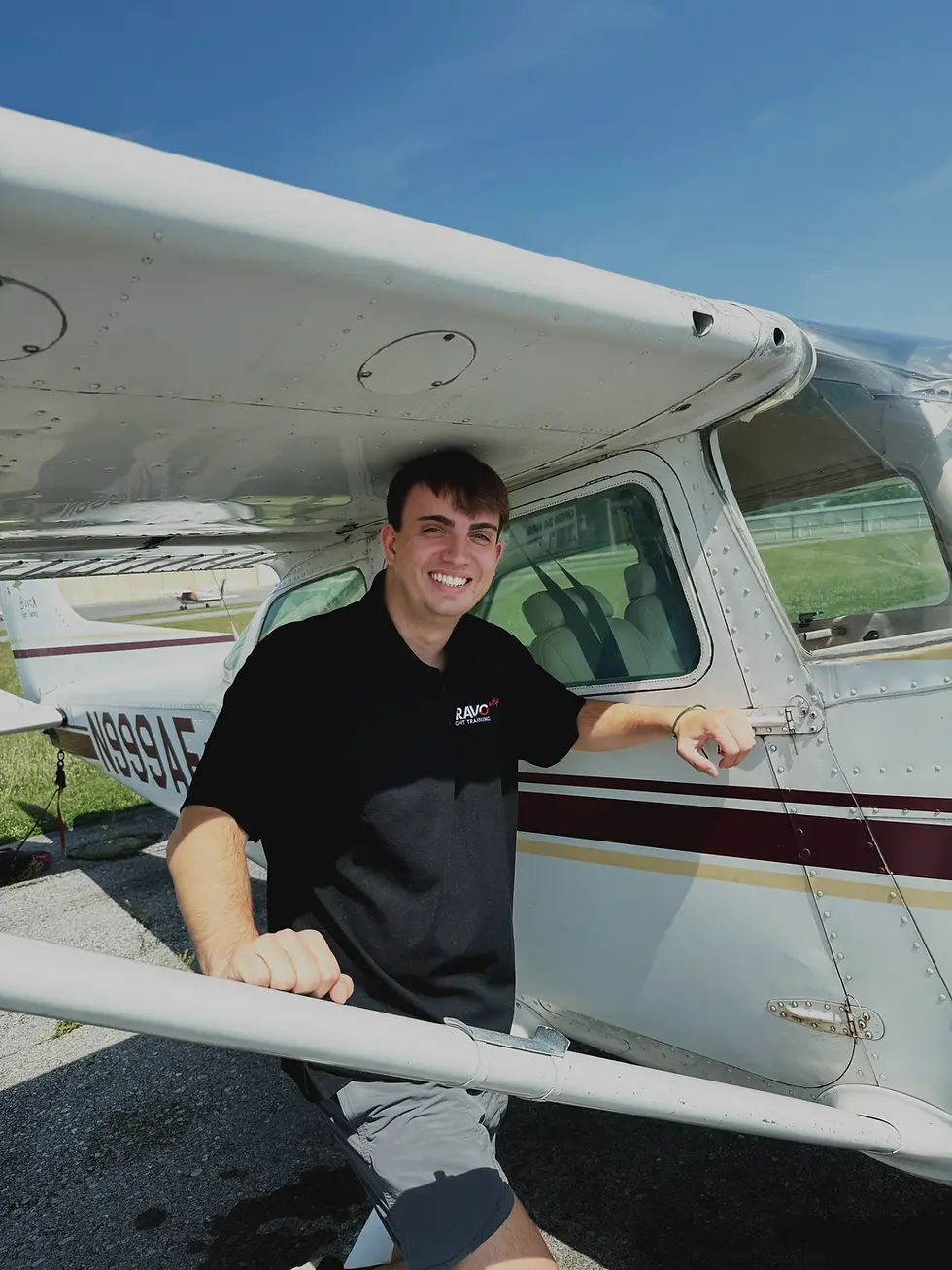 Portrait of Sam Weaver, CFI flight instructor at Bravo Flight Training