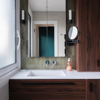 Miroir salle de bain intégré