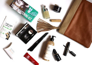 the BLOGGERS HANGOUT must haves BOX