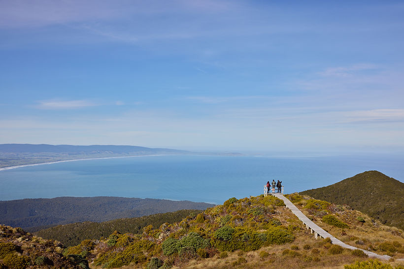 745412-hump-ridge-track-fiordland.jpg