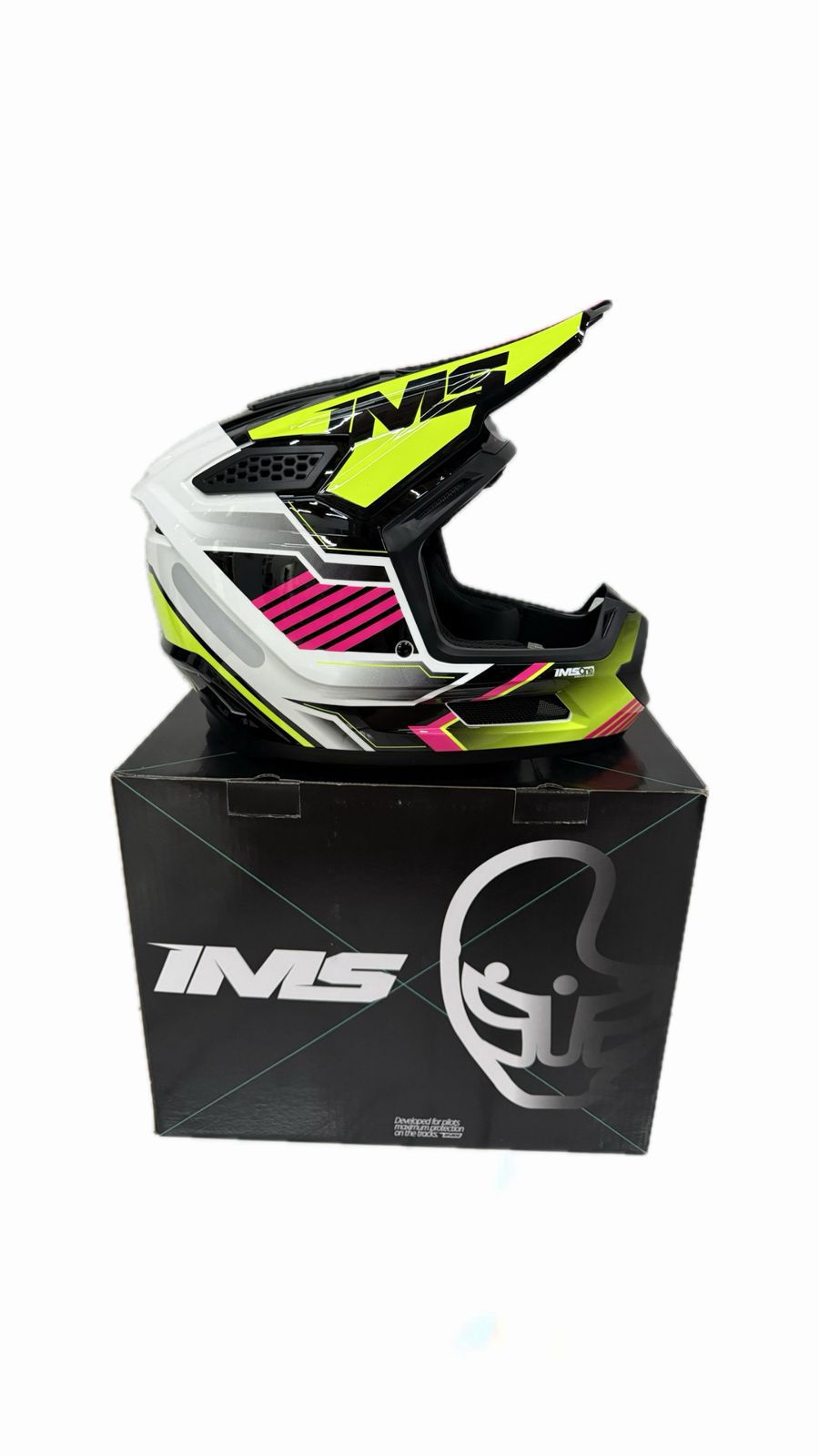 capacete ims para motocross one vision pro na cor fluor, branco e rosa