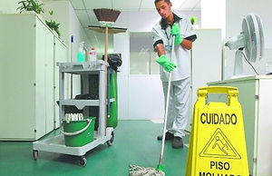 Servente-de-Limpeza.jpg