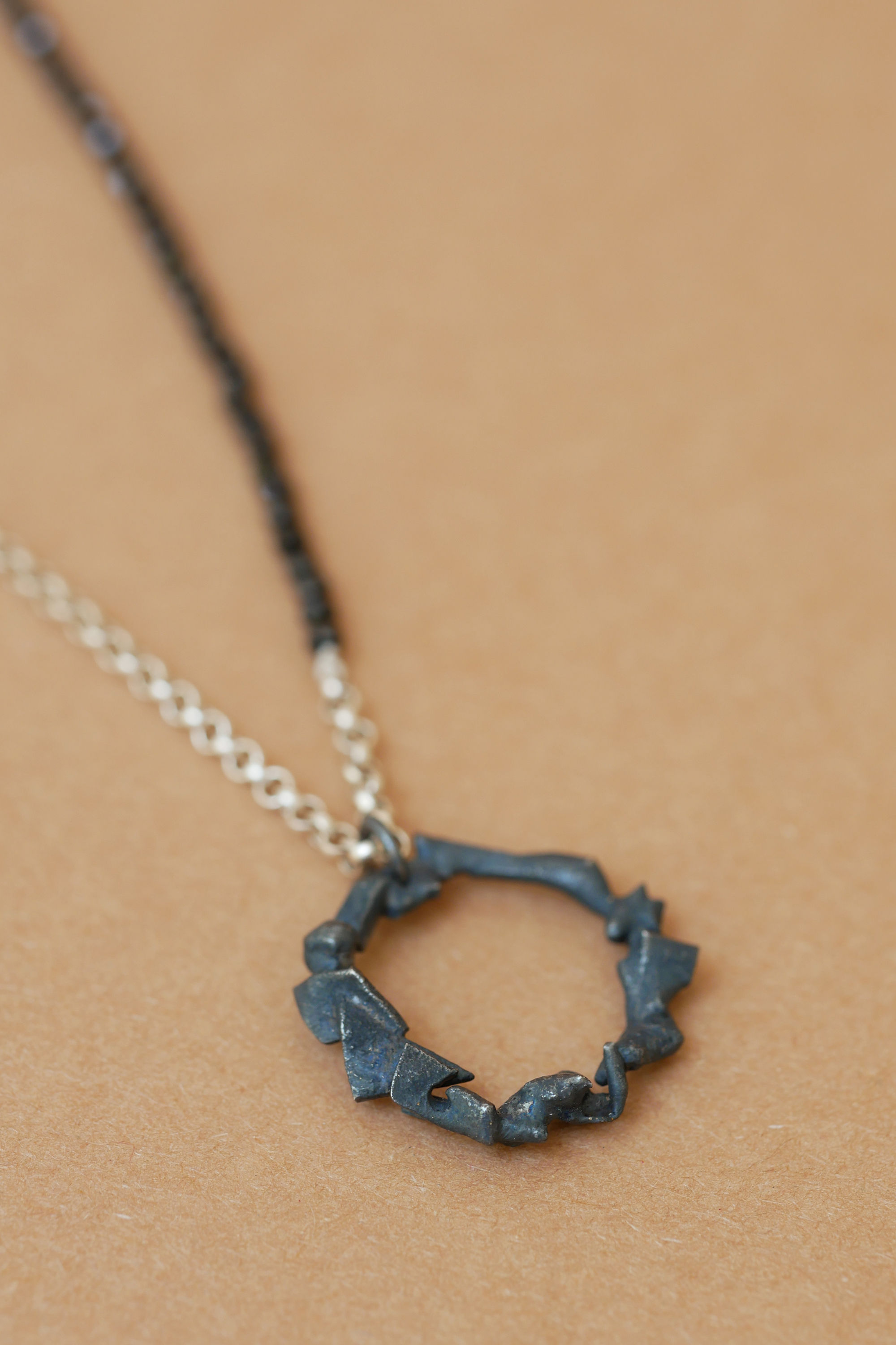 Necklace "Tu me fais fondre" with spinels