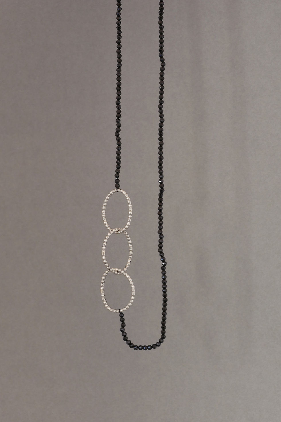 Thumbnail: Necklace "Asymmetry" with spinels
