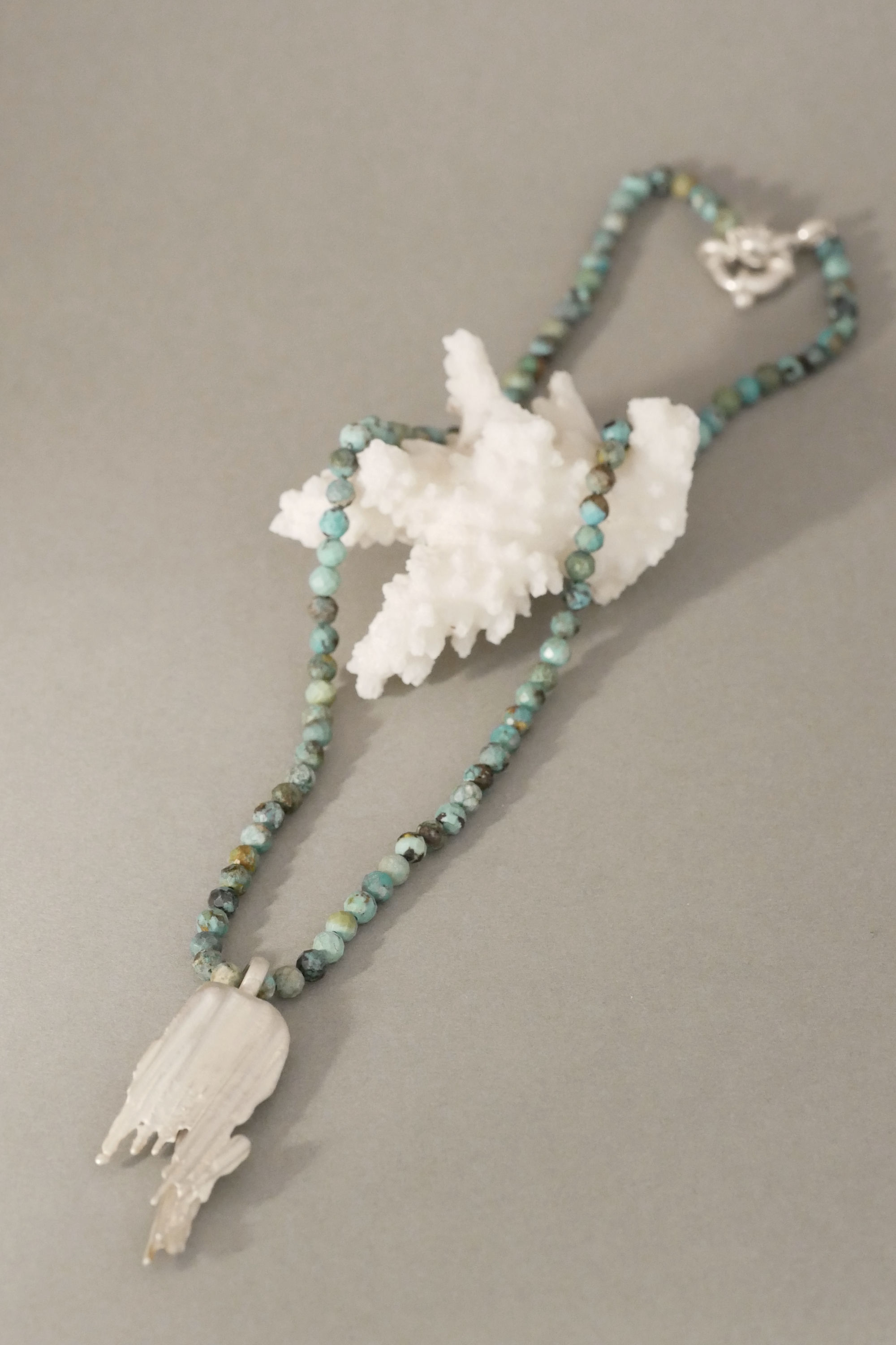 Necklace "Stalagmit" with turquoise