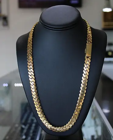 10K Prong Link Chain with Sleek Lock - 161g