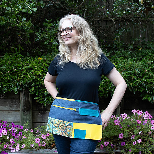 Sarah Ritchie with her market apron - pattern by craftystaci.com - made for Wool Revolution wool and fibre sale