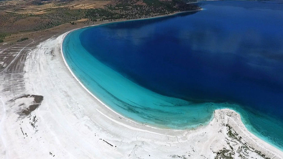Küçük resim: Isparta Gül Hasadı Salda Gölü ve Pamukkale Çeşme Alaçatı Turu (1 Gece Otel Kona
