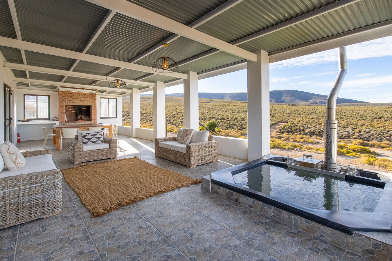 DESERT WIND GAME FARM