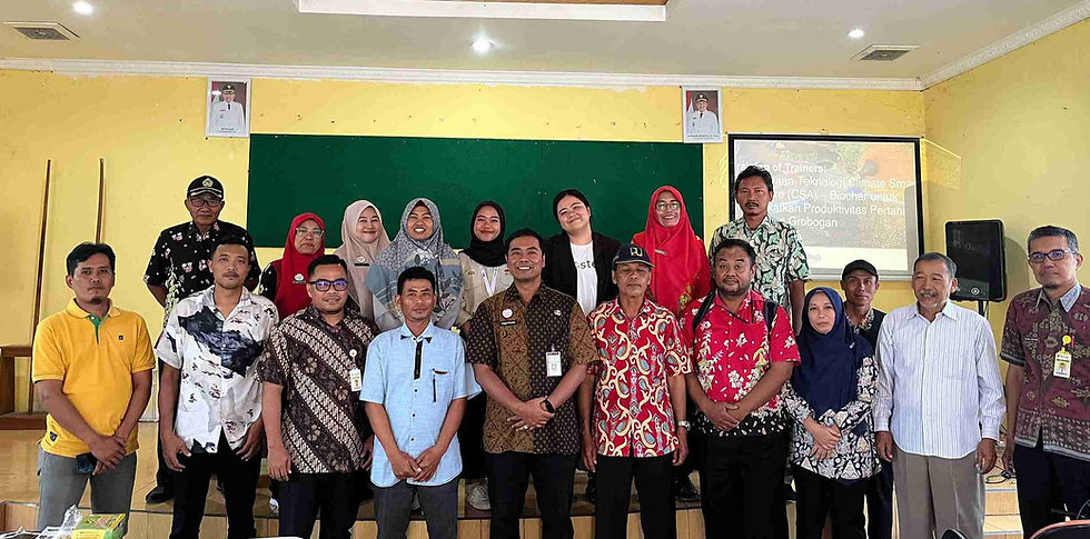 WasteX with a municipal agriculture office in Grobogan, Indonesia. It's a start of WasteX's partnership with the Ministry of Agriculture of Indonesia on advancing biochar application in the country