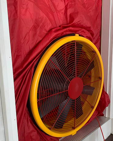 Air blower door test
