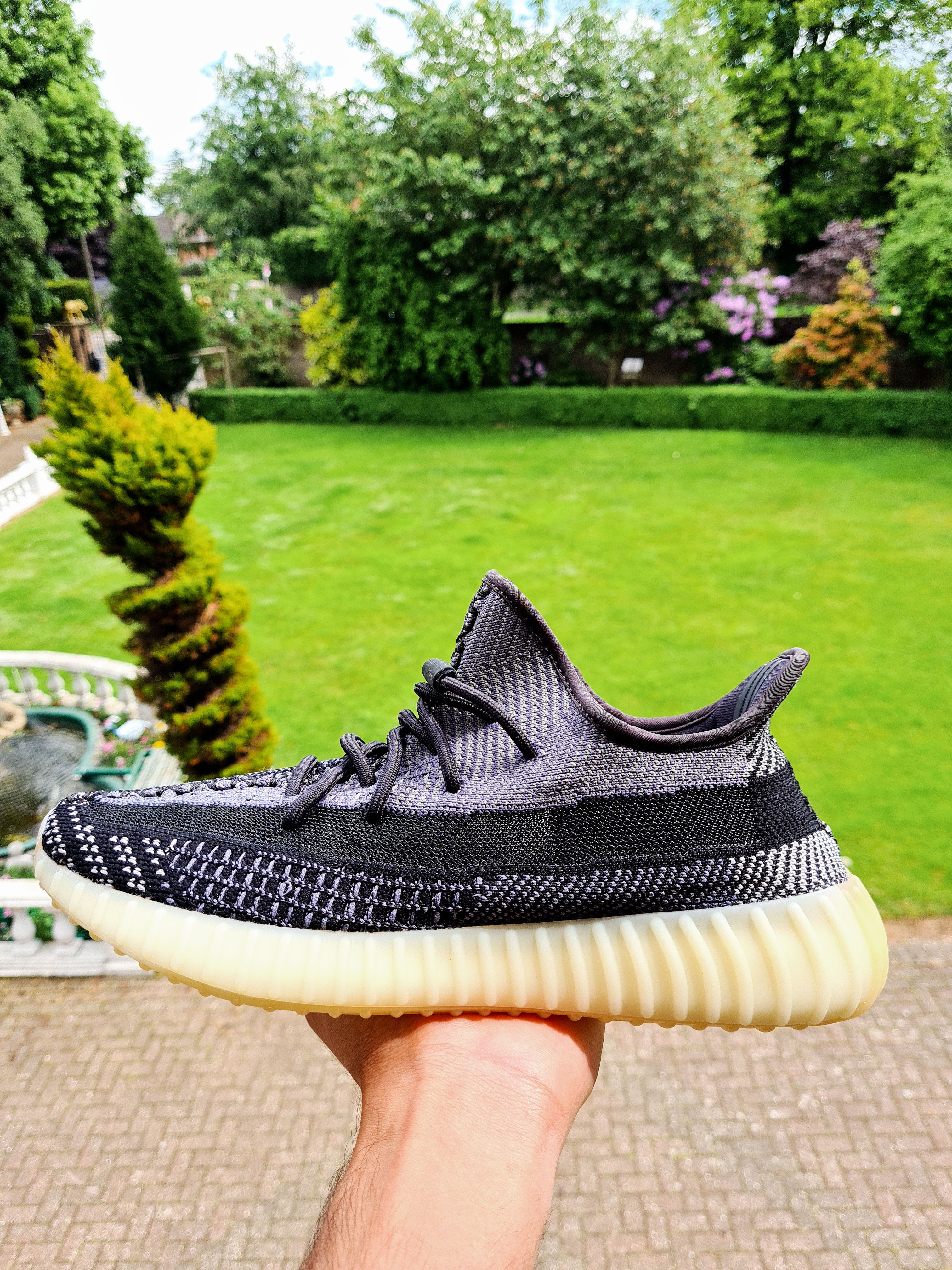 Yeezy Boost 350 Carbon