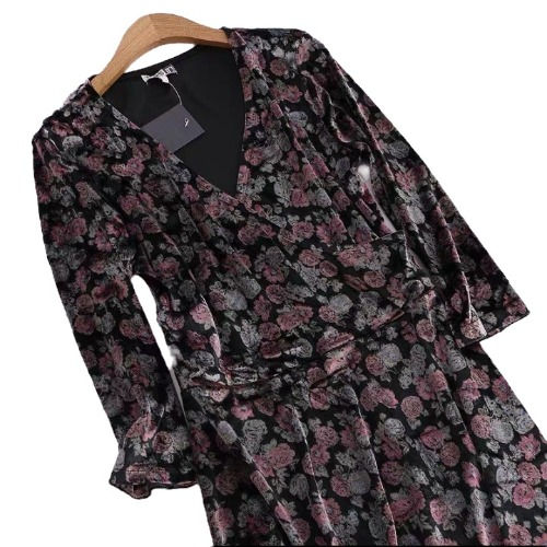 Thumbnail: Long  sleeves  printed velvet  lucre dress with wrap around chest