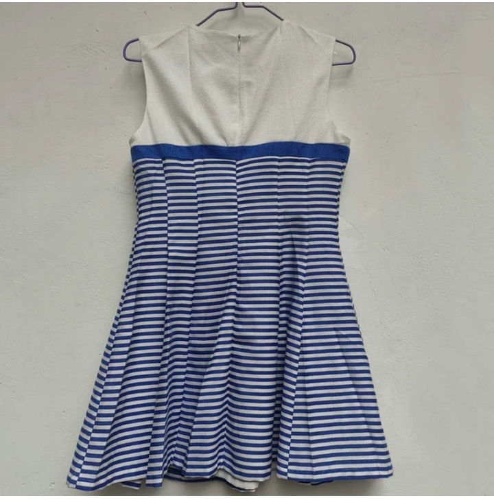Thumbnail: casual dress professional work wear Womens fashion sleeveless round neck stripe dress