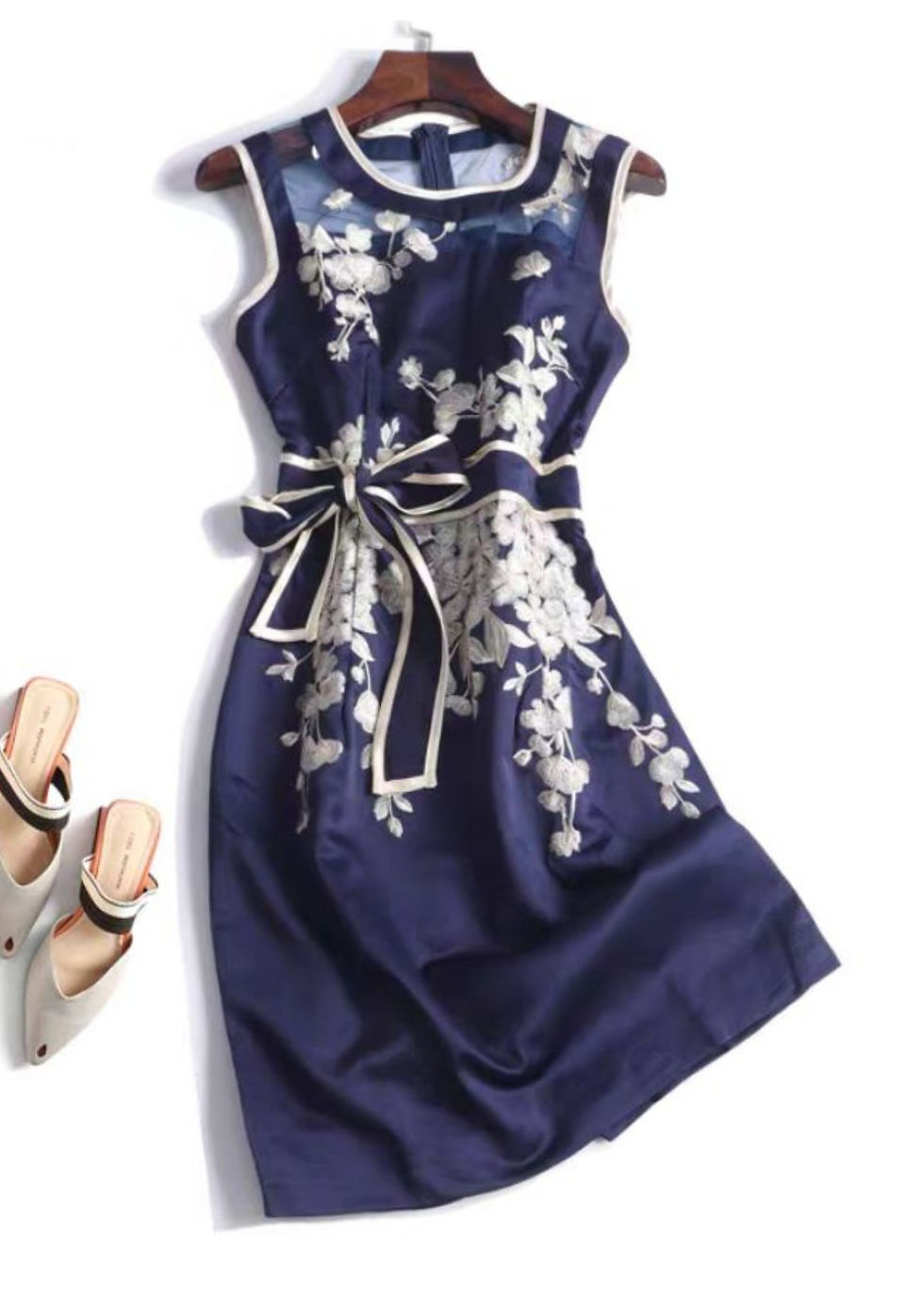 Thumbnail: Formal Mother of the bride wedding guest cocktail party evening dress