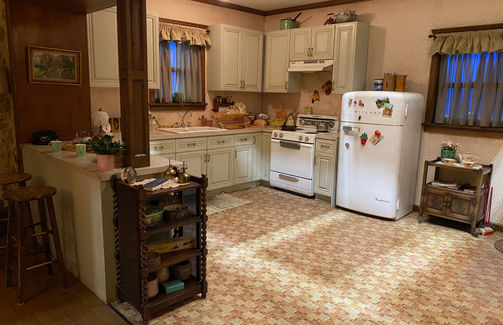 The Fall of the House of Usher | Interior House | Set Photos