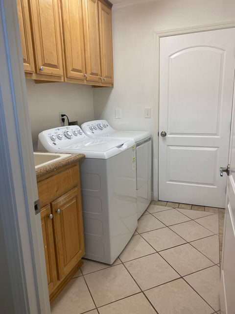 Laundry Room.jpg