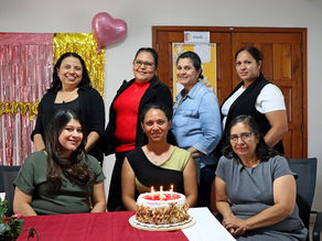 CELEBRACIÓN ESPECIAL A LAS MADRES COLABORADORAS EN CASA CURAL