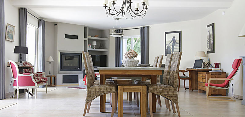 11.Dinning room Interiors