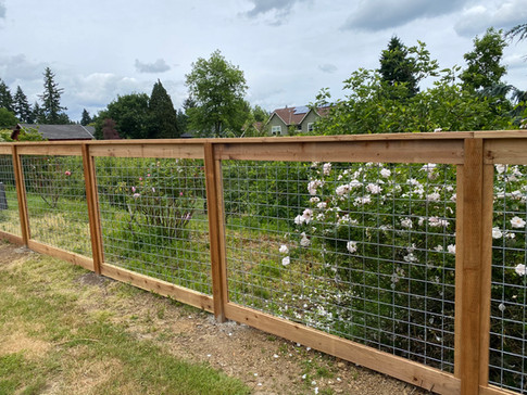 Hogwire Cedar Fence