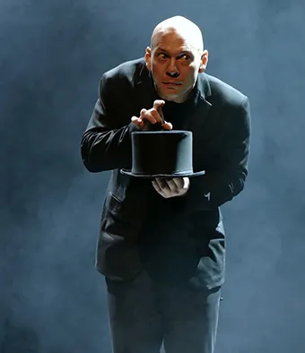 Artem Shchukin Champion du Monde FISM Manipulation mime