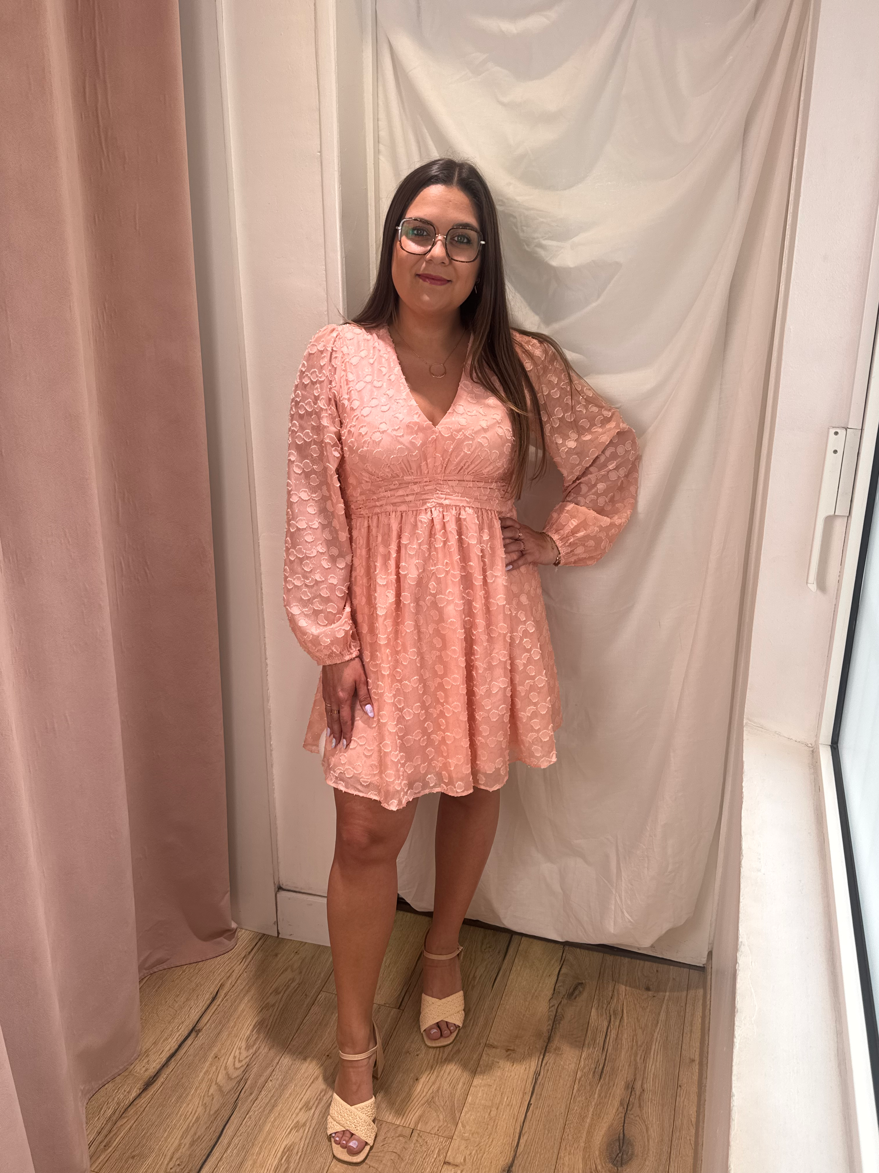 Robe Felicia