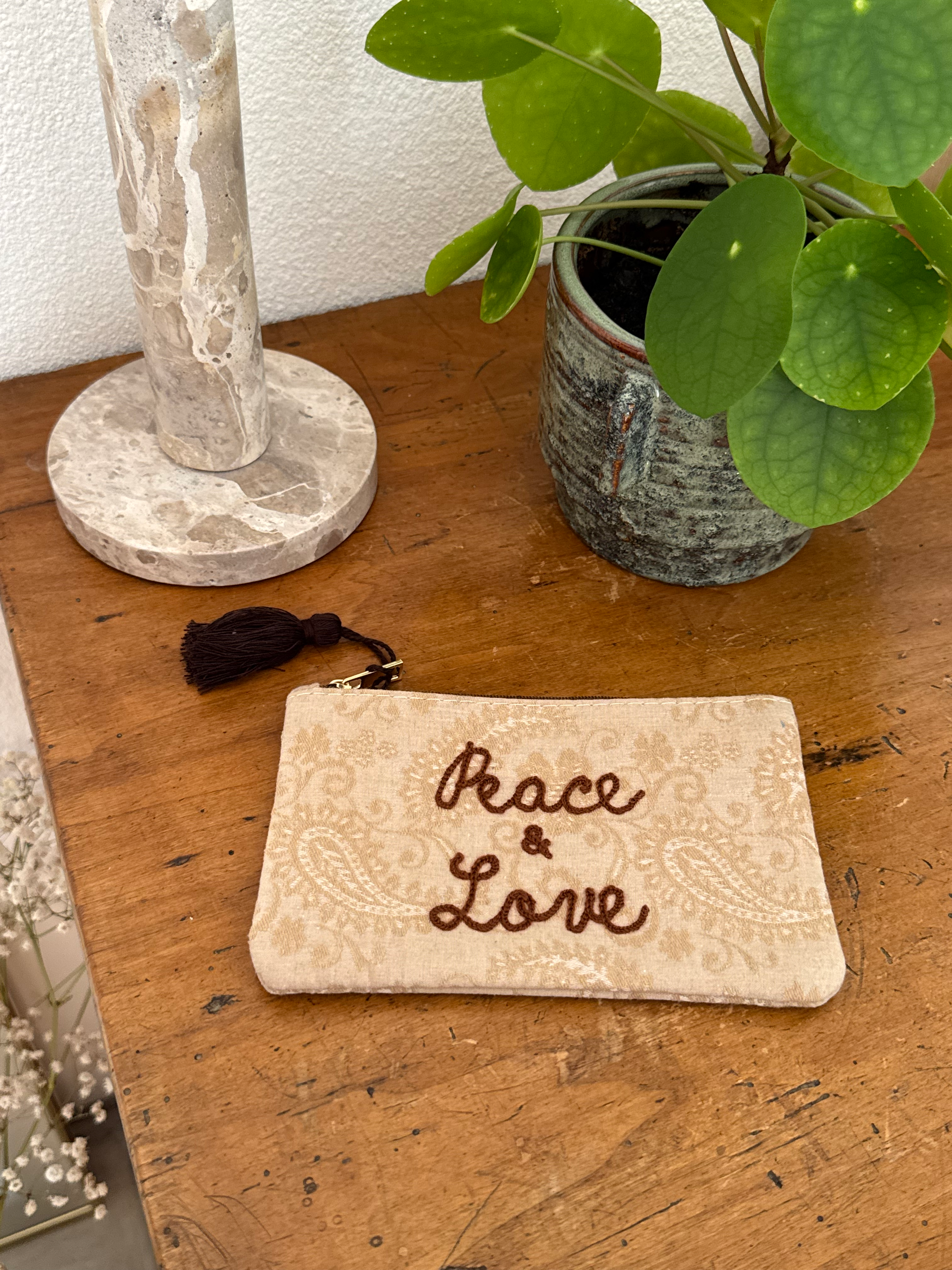 Pochette "Peace & Love"