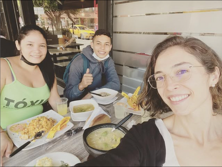 HAMBRE DE COMIDA Y CONEXIÓN