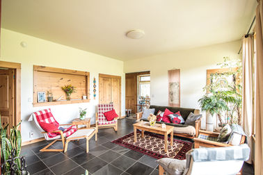 Lounge view1