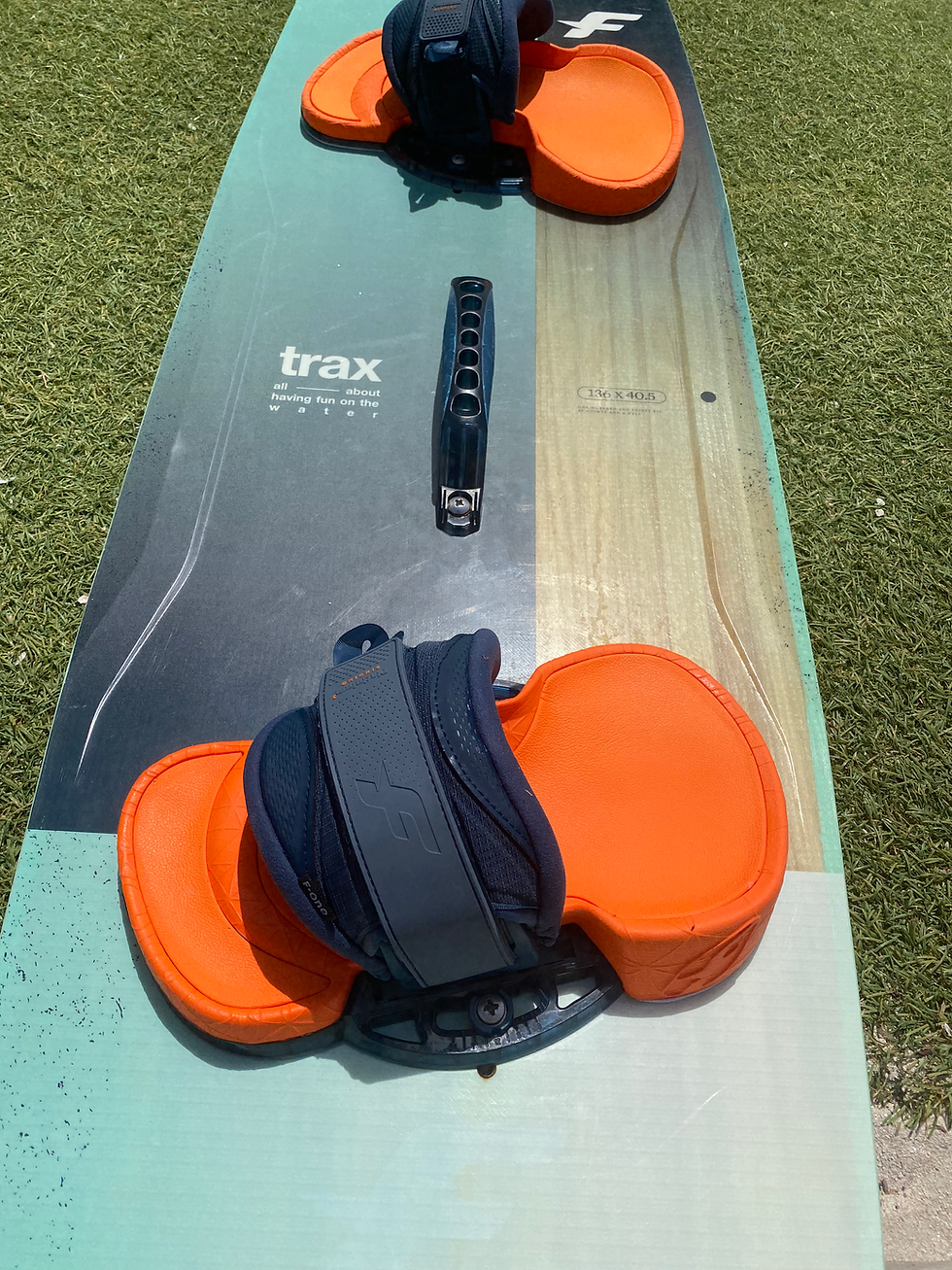 Miniatura: Trax 136