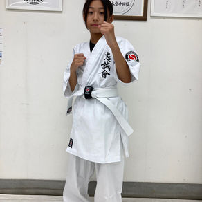 大田区 萩中 志誠會 空手 おねえちゃん入門!