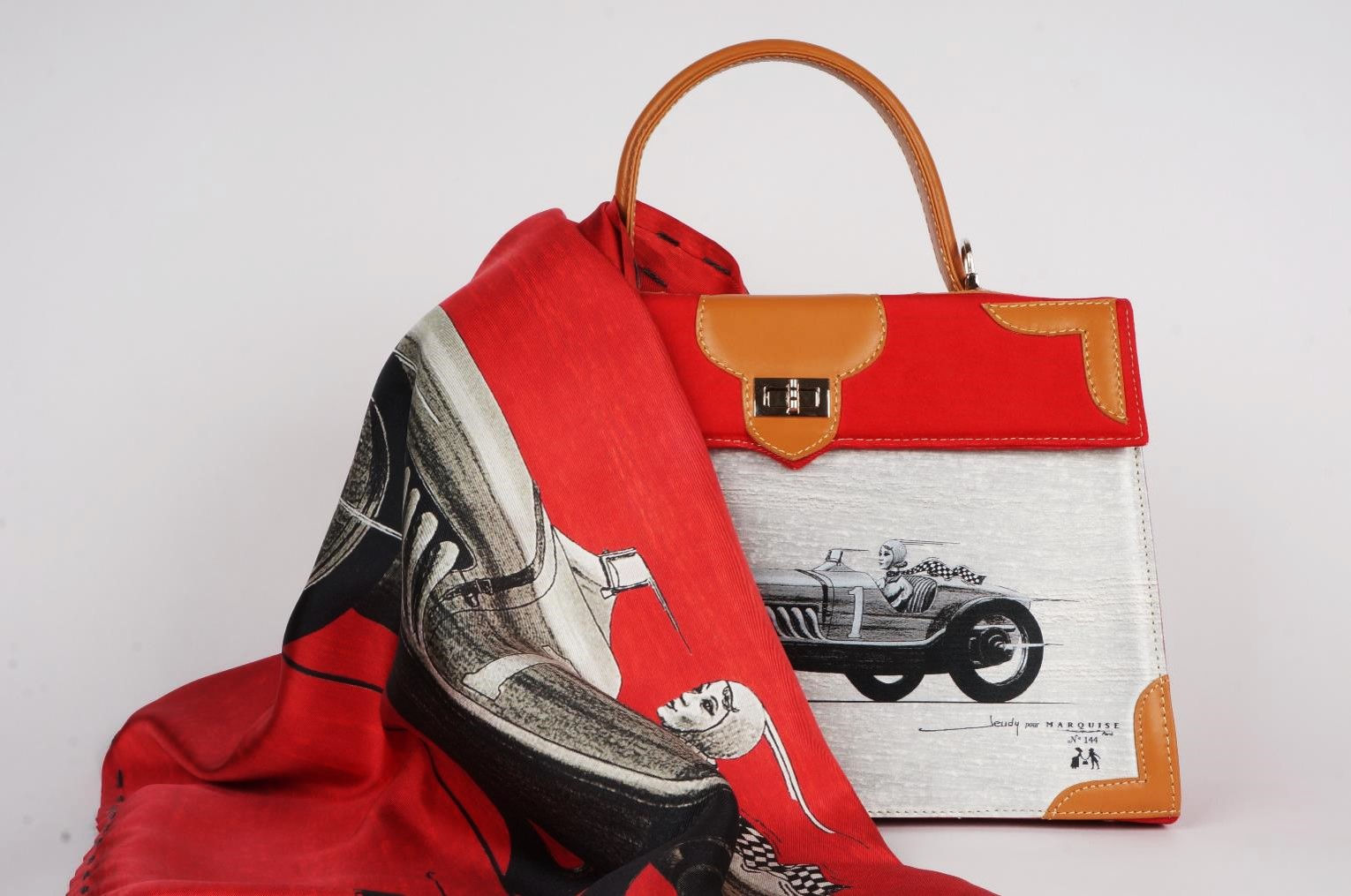 Foulard twill de soie  "La voiture" 22R