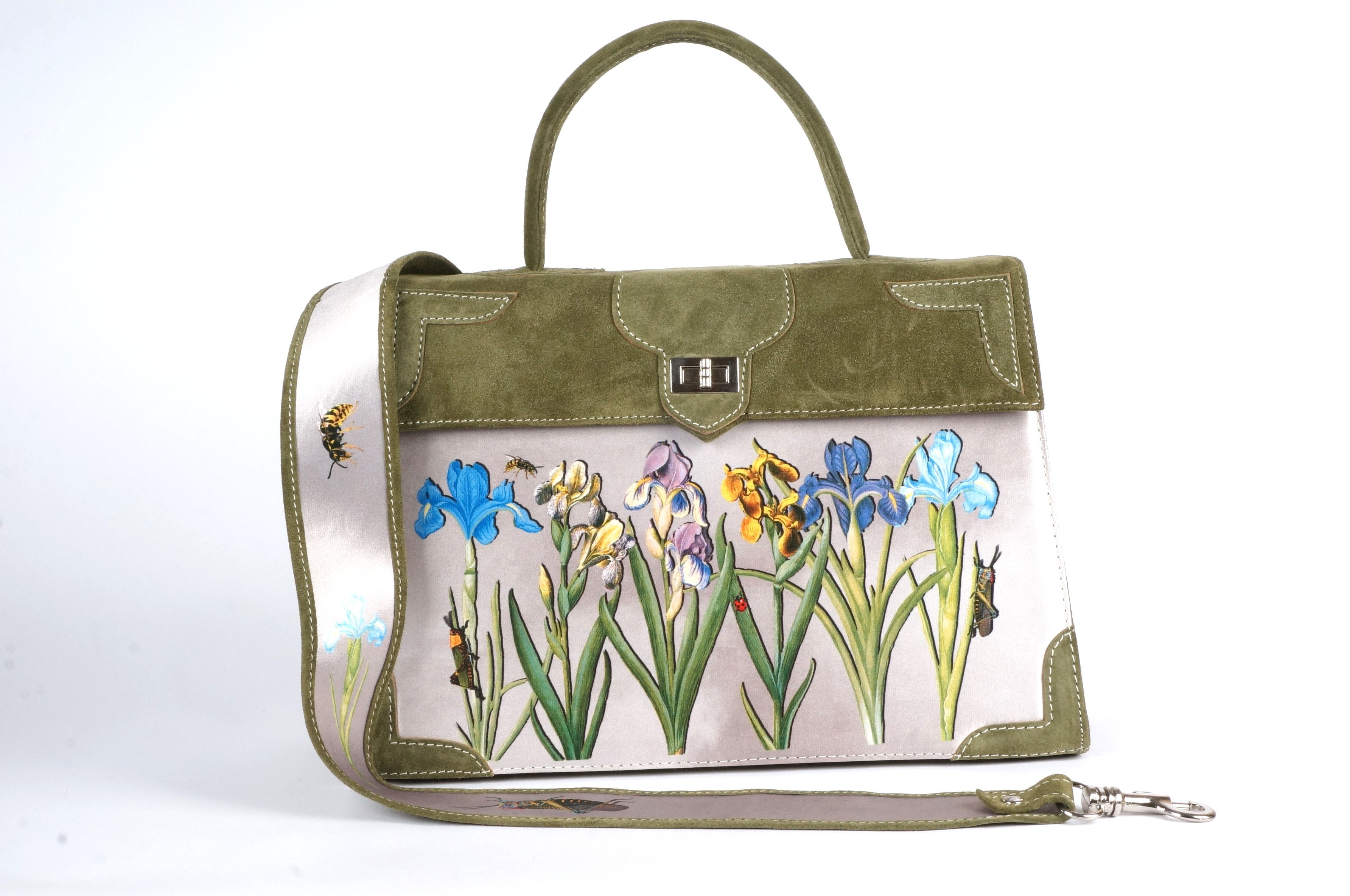 Marquise daim vert mousse " les Iris "  fond beige 9647