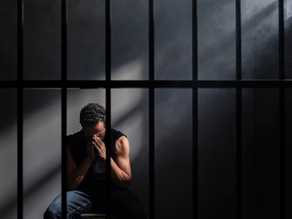 Prisão por pensão: até quando o pai pode ser cobrado se o filho já é maior?