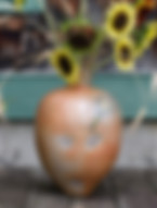 flower vase 1_edited_edited.jpg